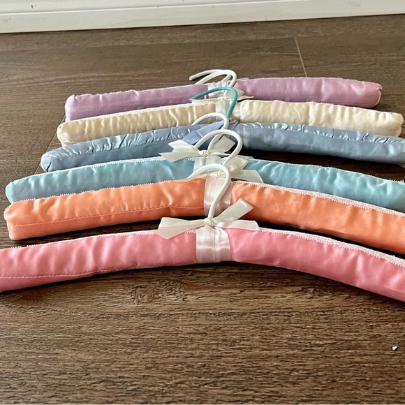 Pastel Satin Padded Hangers Set - Picture 5 of 9